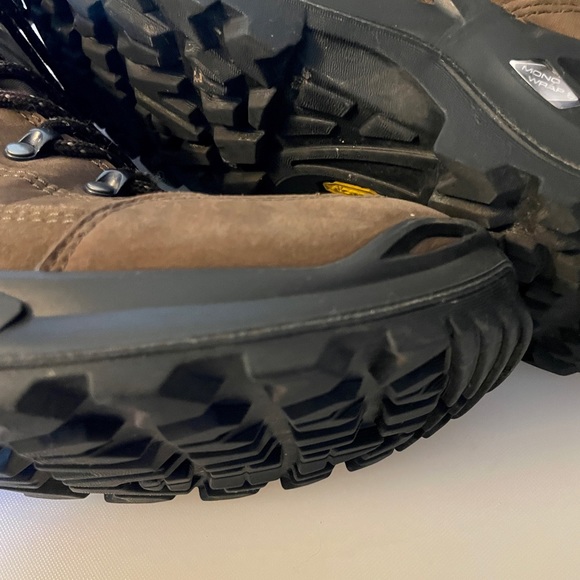 Lowa Renegade GTX Mid Mens Hiking Boots - Picture 9 of 12